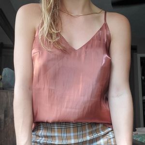 Strappy V-Neck Shiny Cami in Salmon😗